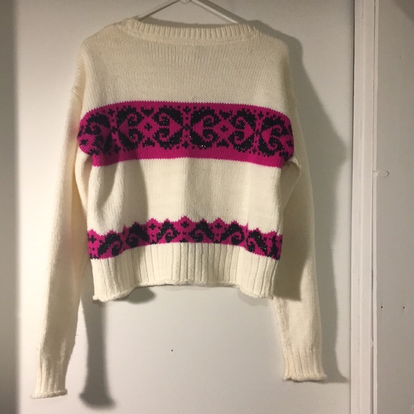 Cropped sweater - Picture 2 of 4